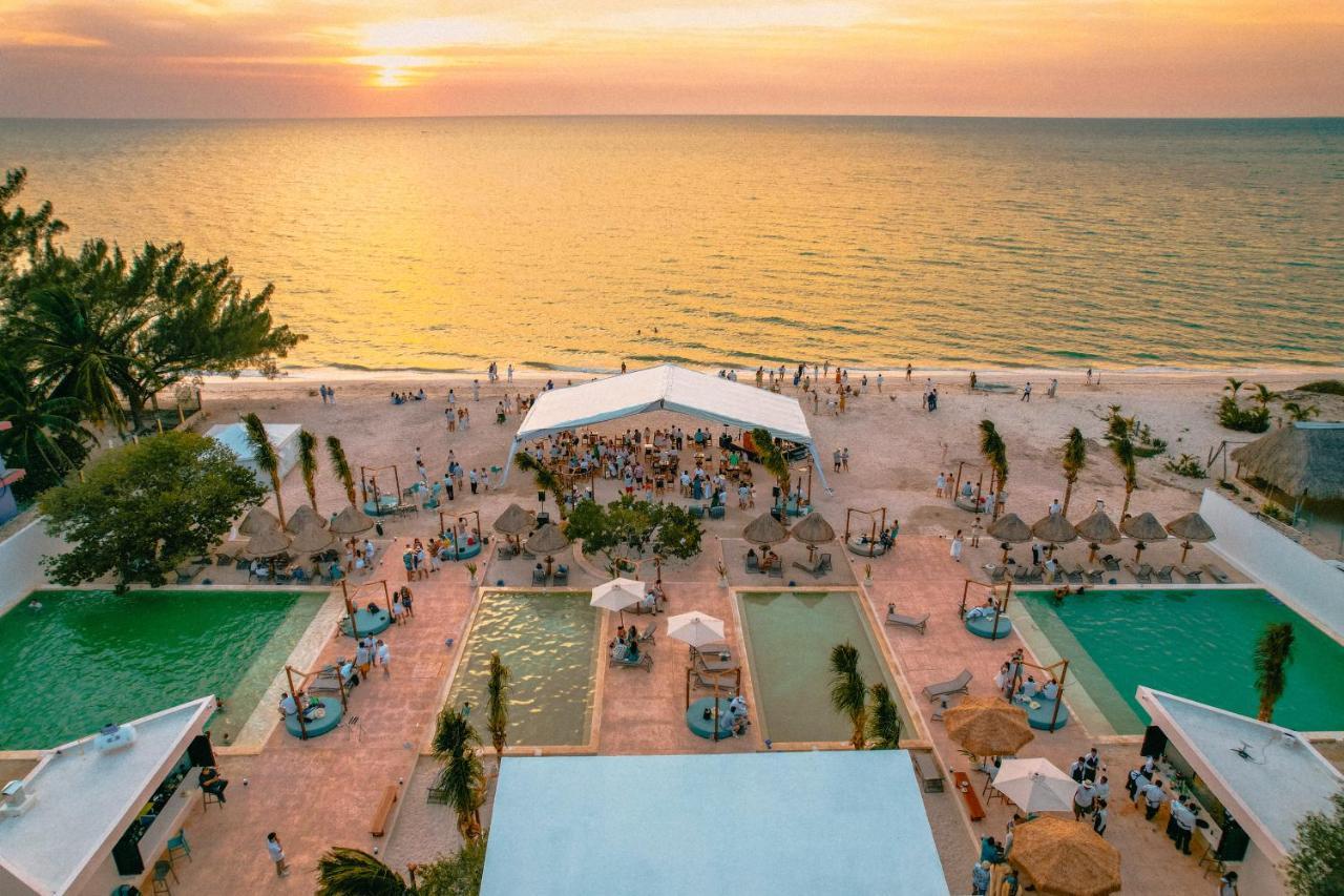 Totem Beach Club Celestun Bagian luar foto